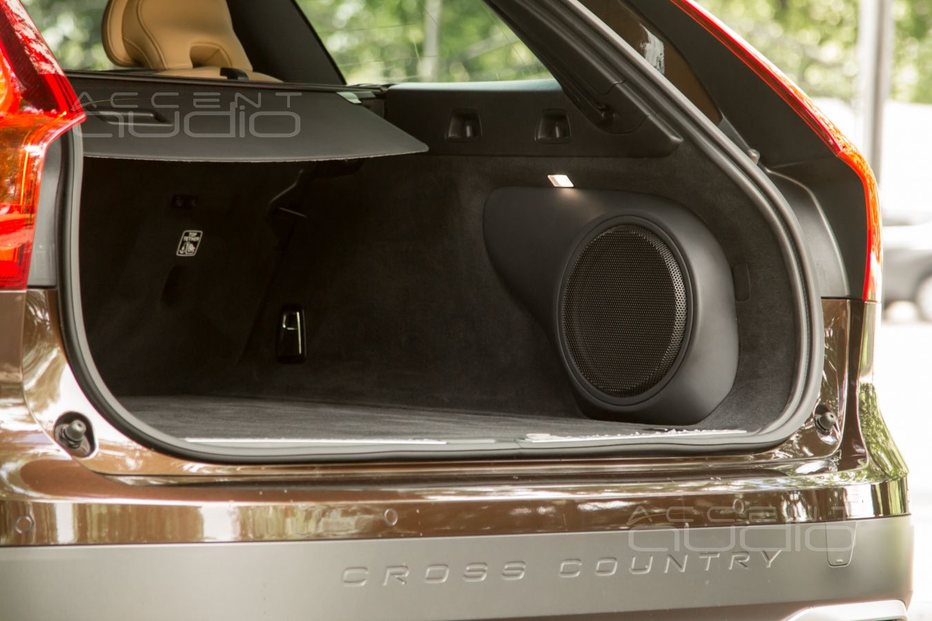 Новый, оригинальный, деревянный, стильный, компактный сабвуфер для Volvo V90 Cross Country