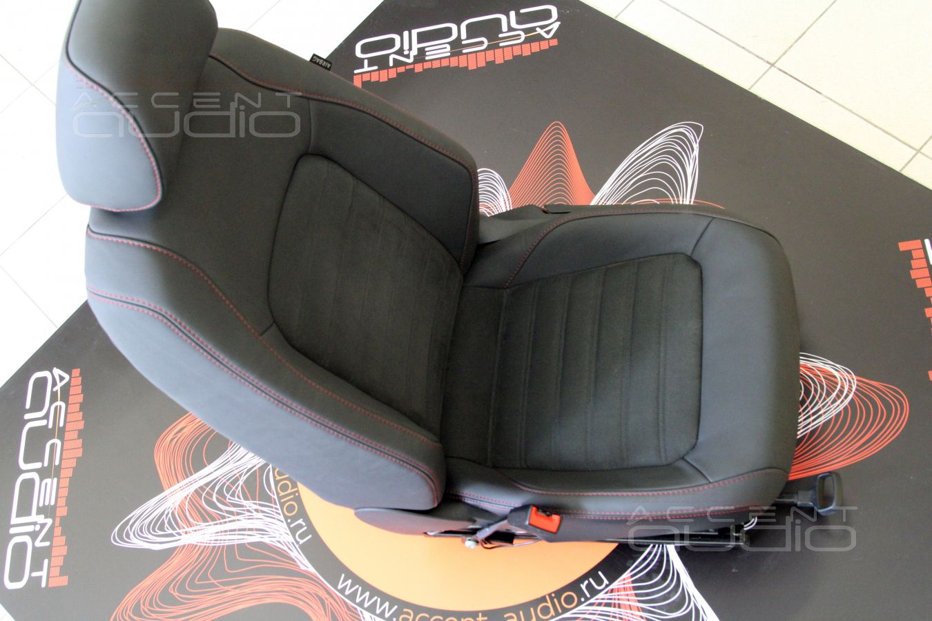 Уже не терпится послушать, но нужно перетягивать сидения….