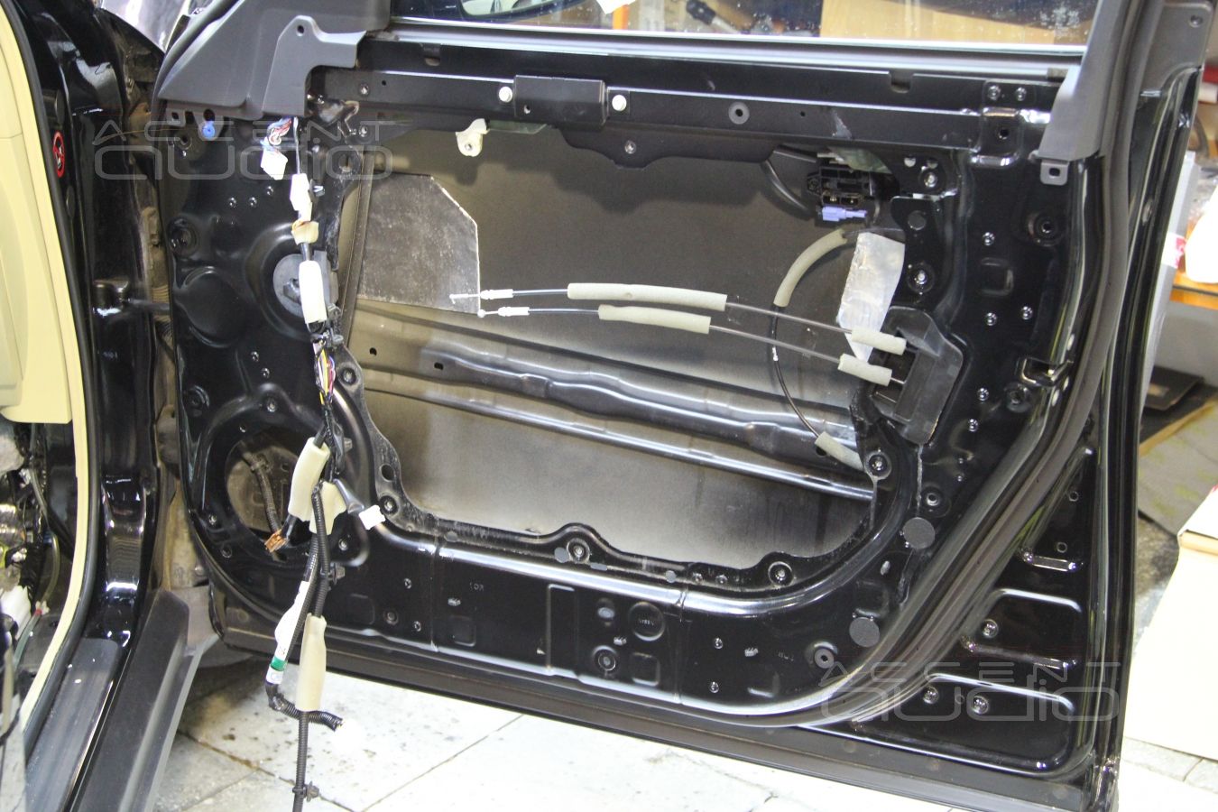 Шумоизоляция Infiniti FX35