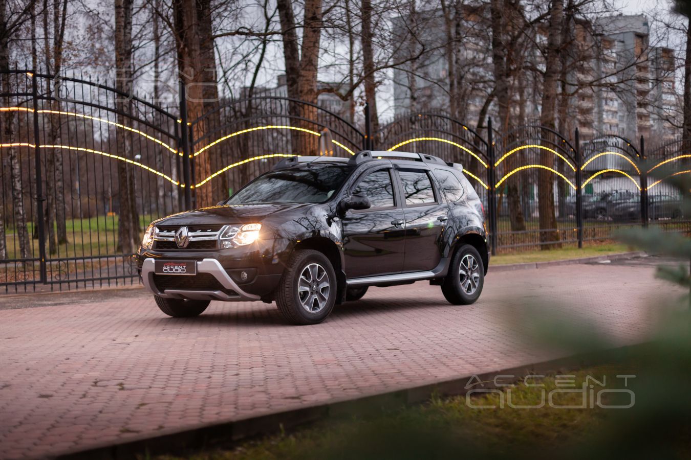 Renault Duster заряжен звуком по-полной !