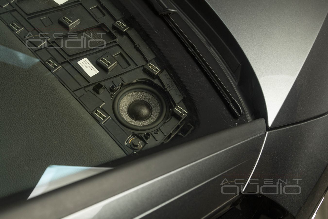 Среднечастотные динамики Brax GL3 в правильных, штатных местах Audi A7