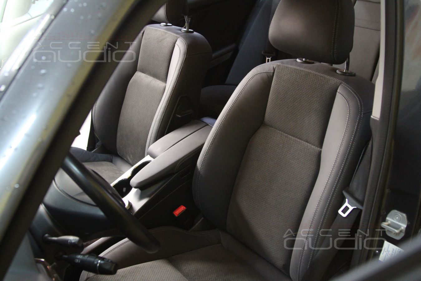 Пошив салона Mercedes GLK