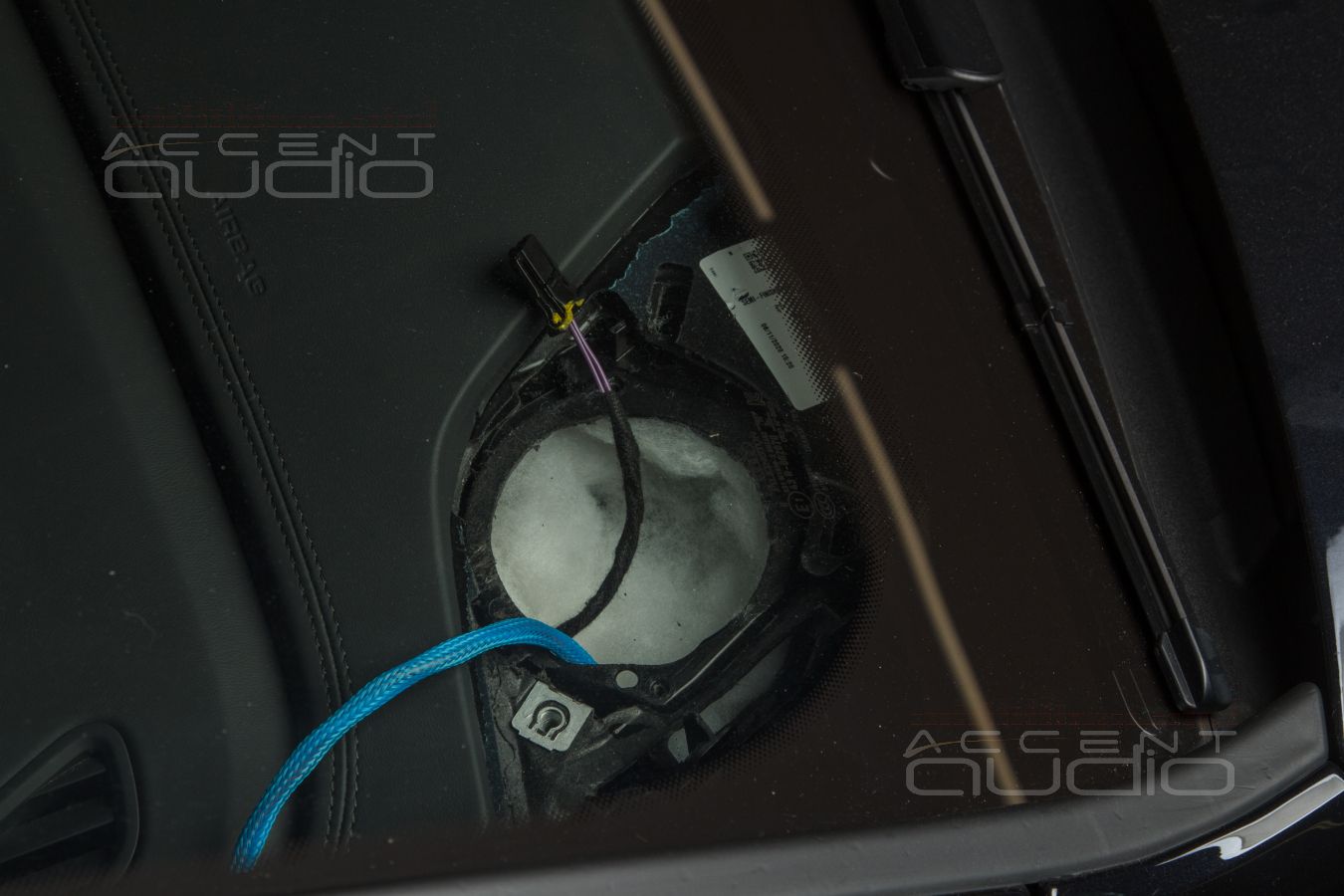 Среднечастотные динамики Brax ML3 в Audi SQ7 штатно в нештатных местах