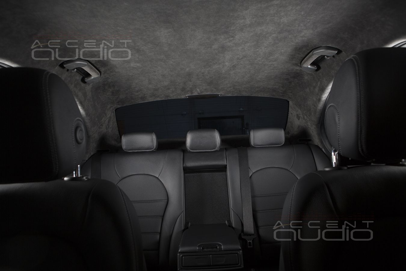 Перетяжка потолка Mercedes-Benz C-Class W205 в алькантару
