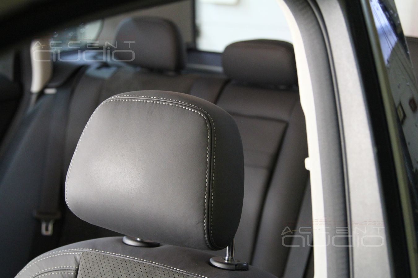 Пошив салона Mercedes GLK