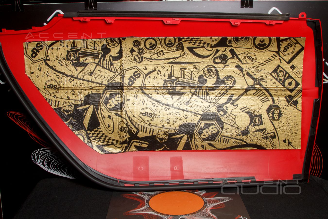 Аудиоподготовка дверей и установка мидбасовых динамиков Morel Virtus Nano Carbon MW6