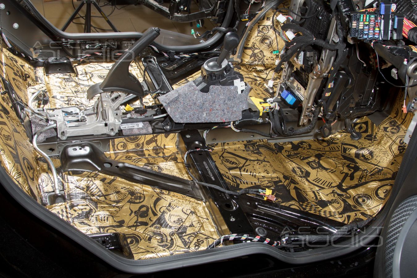 Шумоизоляция Smart Fortwo – просто надо сделать …