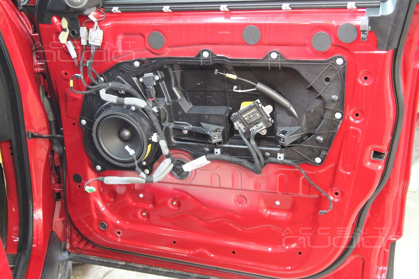 Золотой стандарт в новом RangeRover Evoque