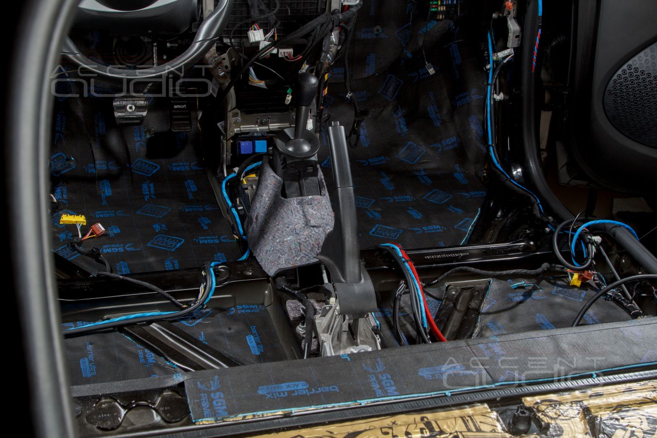 Шумоизоляция Smart Fortwo – просто надо сделать …