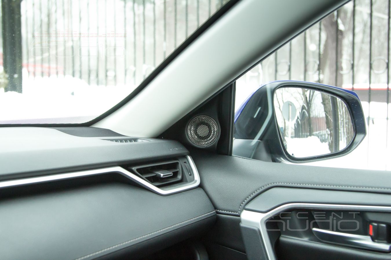 Монтаж среднечастотных Brax ML3 штатно, но правильно в Toyota RAV4