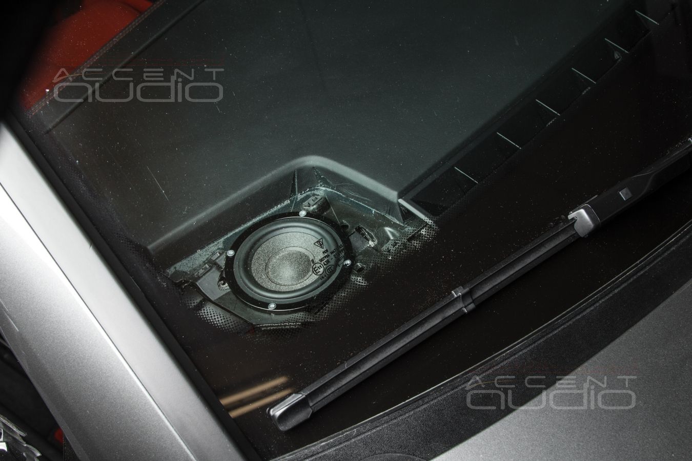 Работа для ювелира: штатная установка в нештатное место СЧ динамиков Brax ML3