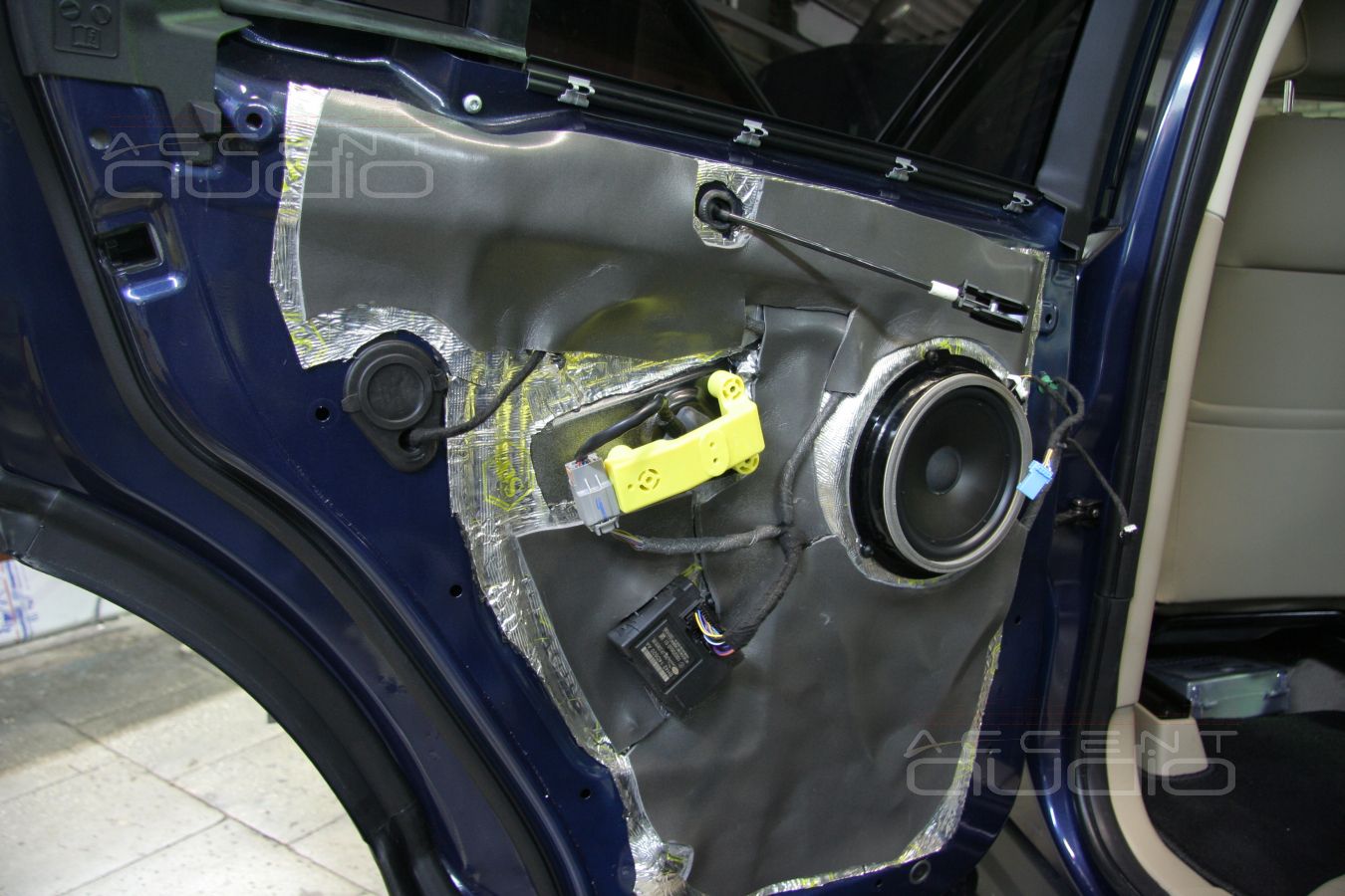 Необходимые и приятные мелочи для Land Rover FreeLander 2