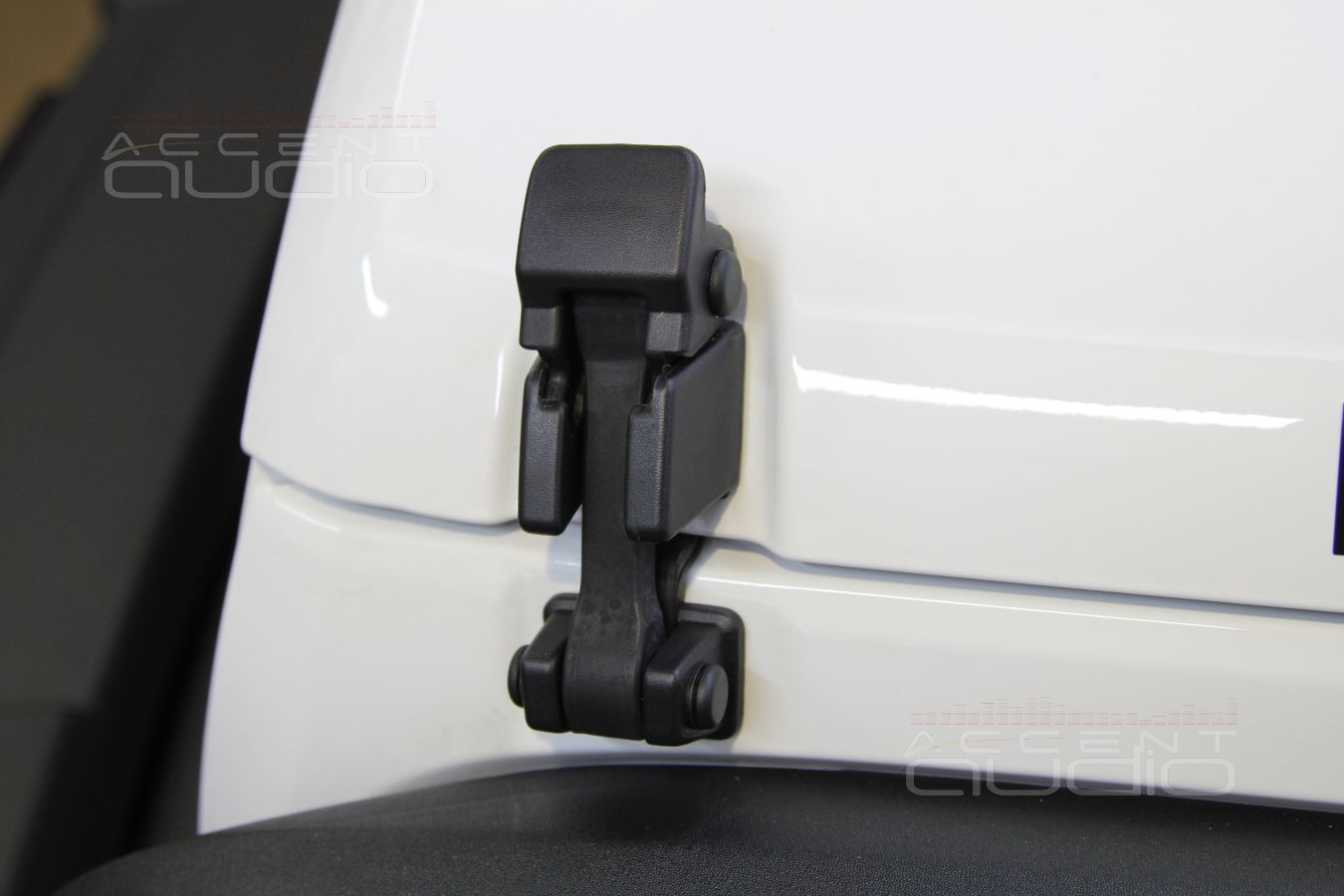 Замки капота из нержавеющей стали и газовые упоры