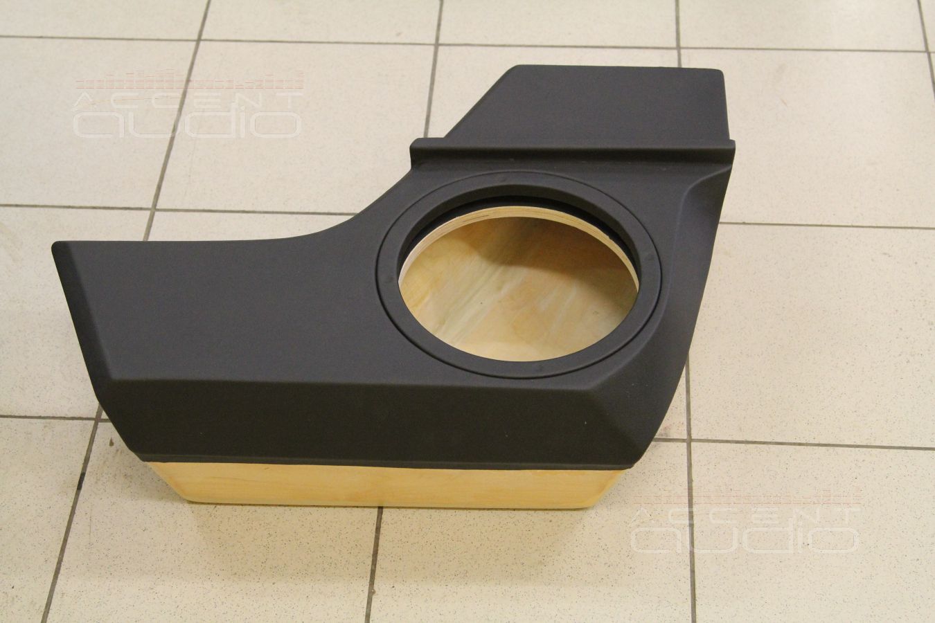 Встроенный сабвуфер в новом Тигуане