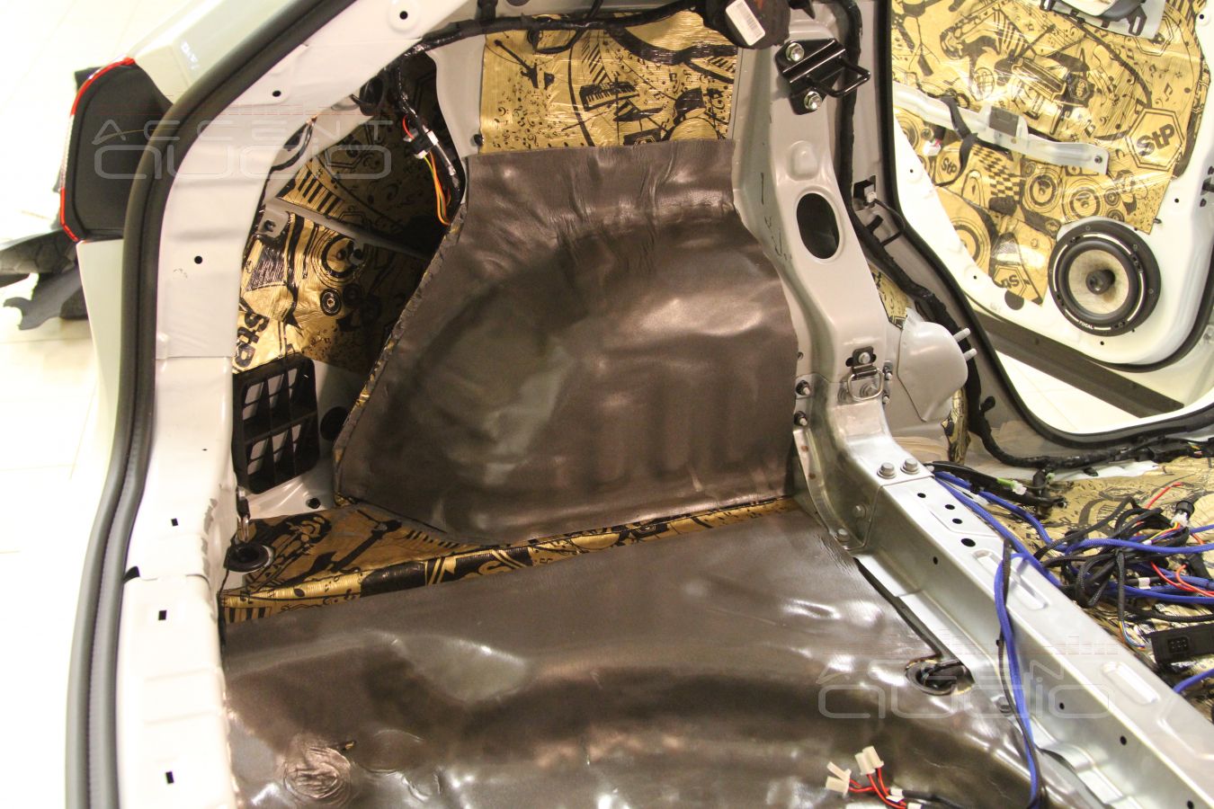 Шумоизоляця Nissan Qashqai