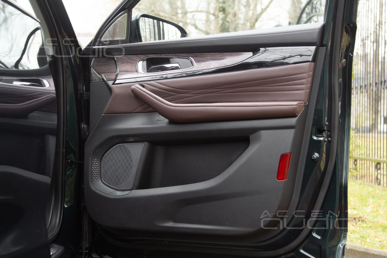 Аудиоподготовка\шумоизоляция дверей и установка мидбасовых Brax GL6 в Exeed