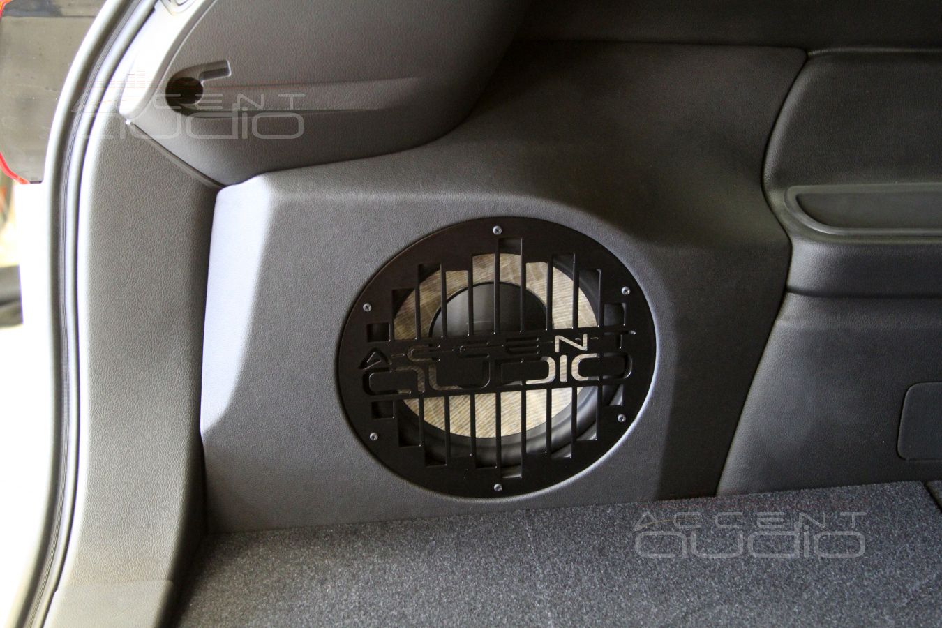 Встроенный сабвуфер Focal P25F