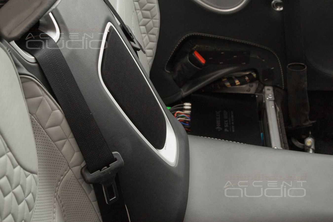 Модернизация сабвуфера в Aston Martin DBS: Eton Graphit 8 – хит сезона