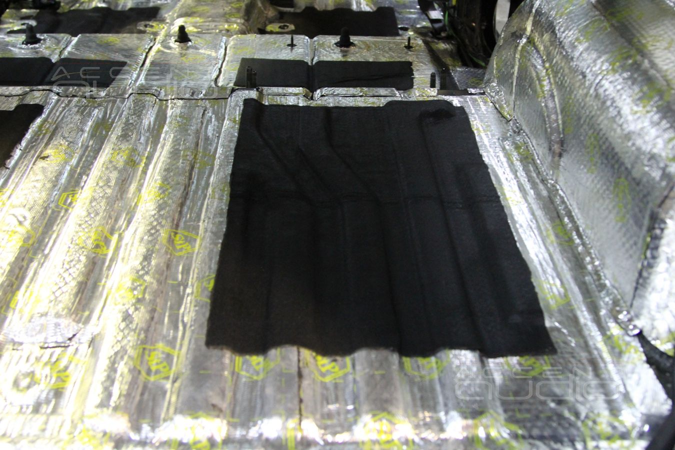 Hummer H3: система вооружения от MDLab