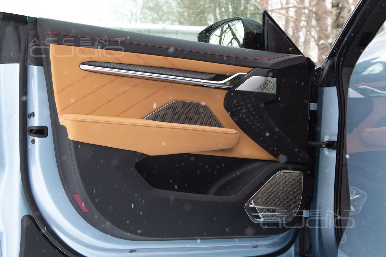 Установка мидбасовых Eton Graphit 16 и аудиоподготовка дверей Zeekr