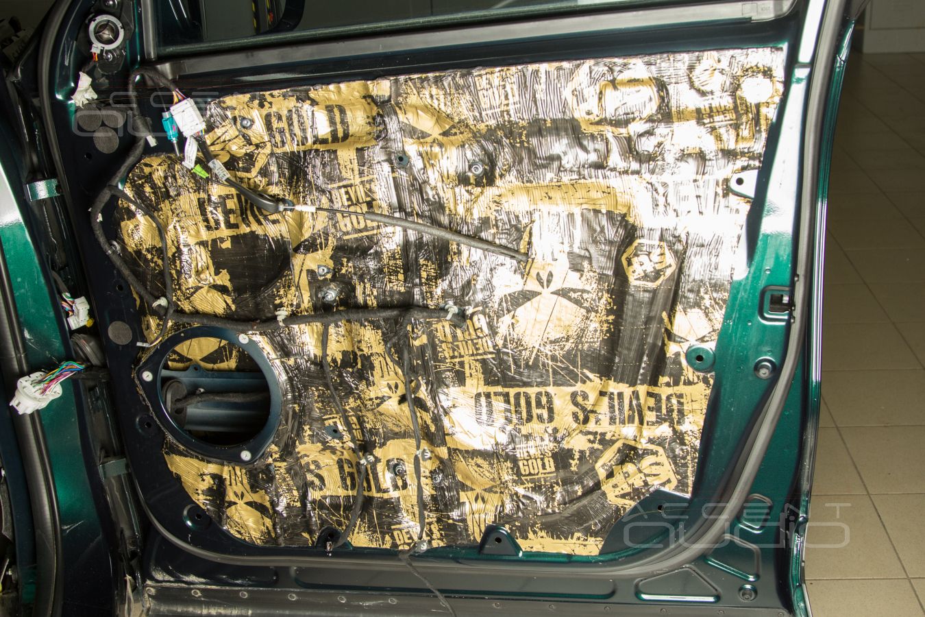 Аудиоподготовка\шумоизоляция дверей и установка мидбасовых Brax GL6 в Exeed