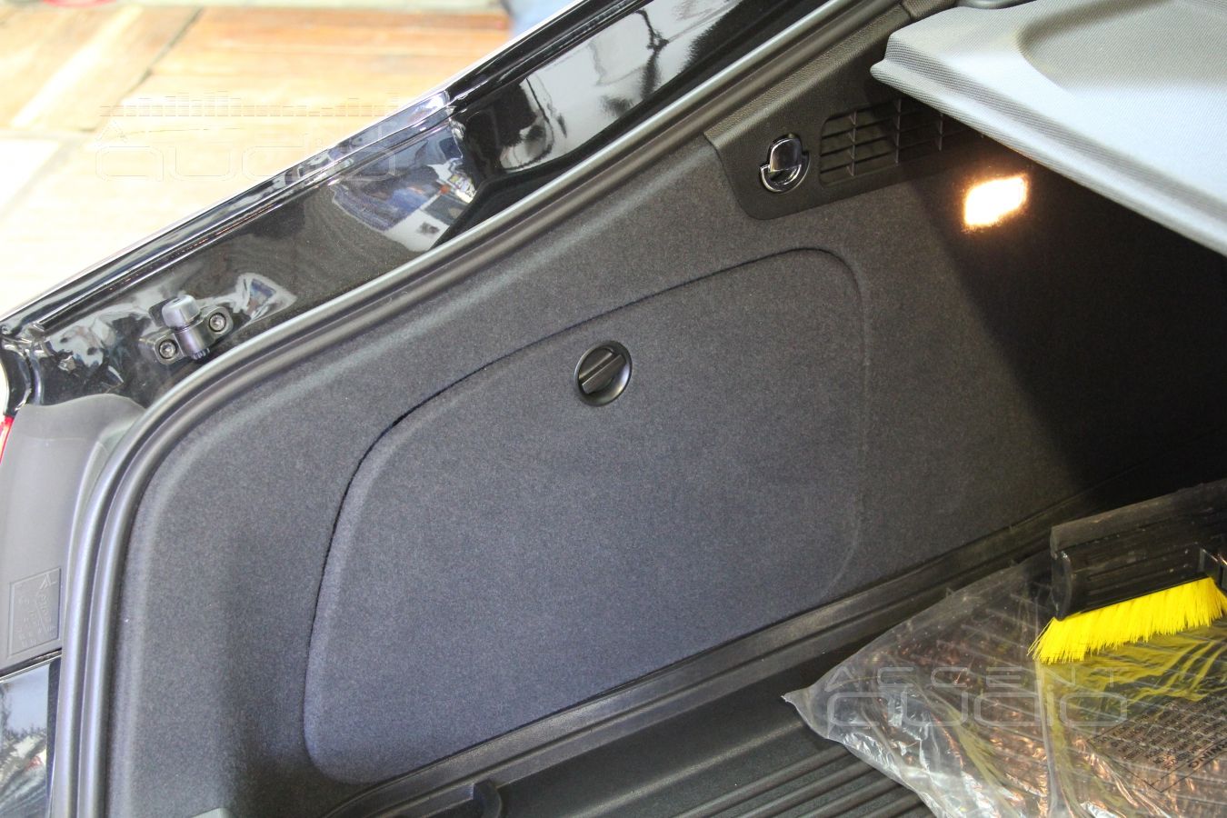 Audi A5 S-Line: меняем позор от Bang Olufsen на настоящую аудиосистему