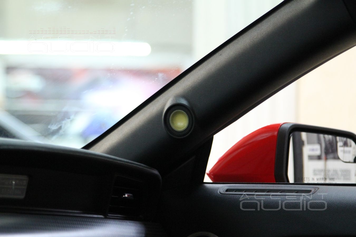 Установка новой акустики в Ford Mustang 2016