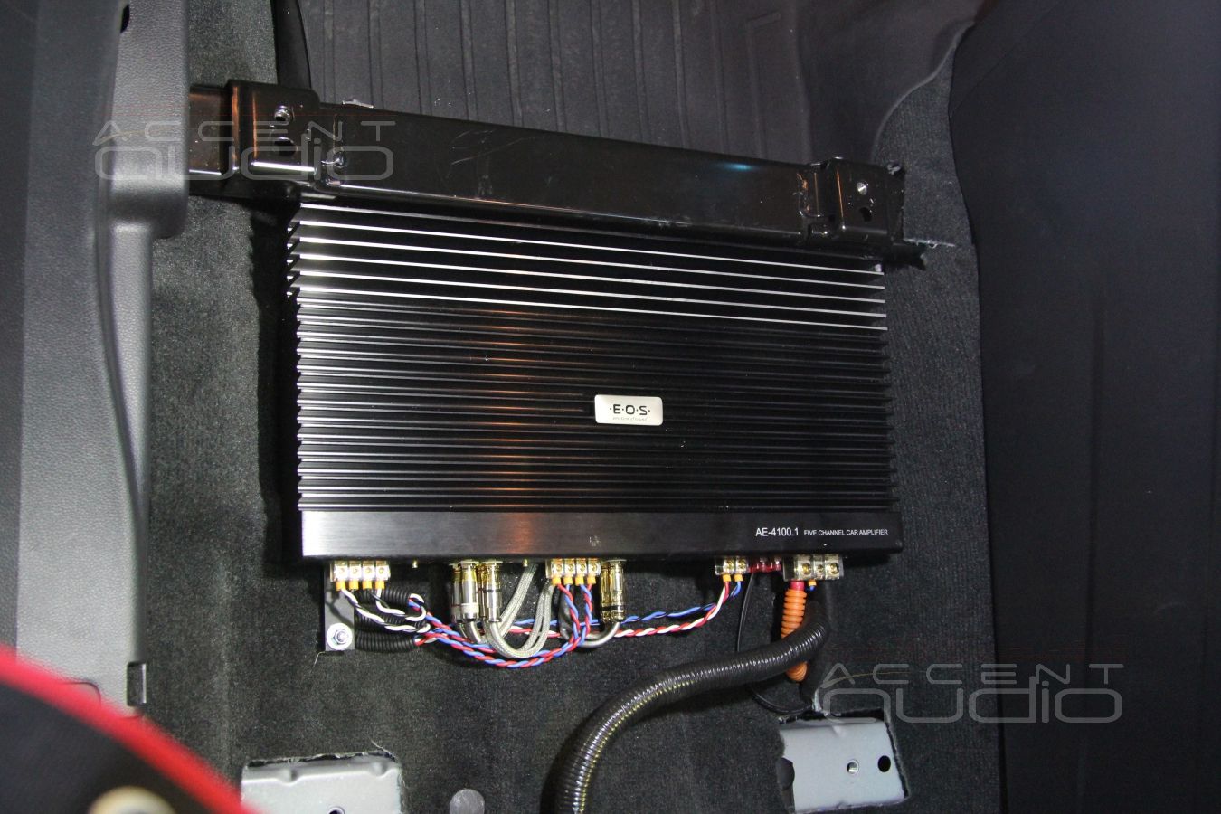 За что мы любим усилитель E.O.S AE-4100.1 ?