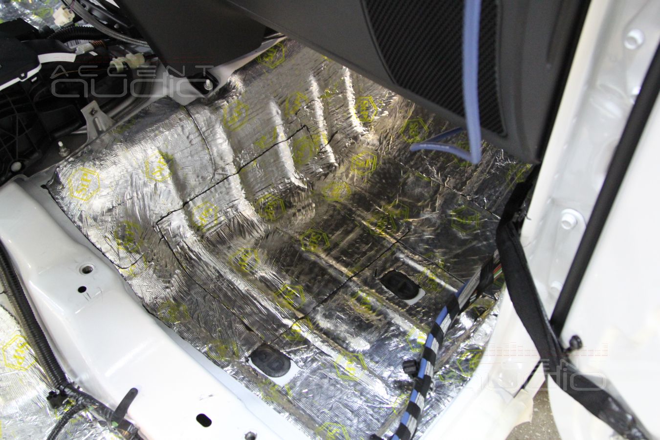 Шумоизоляция Jeep Wrangler