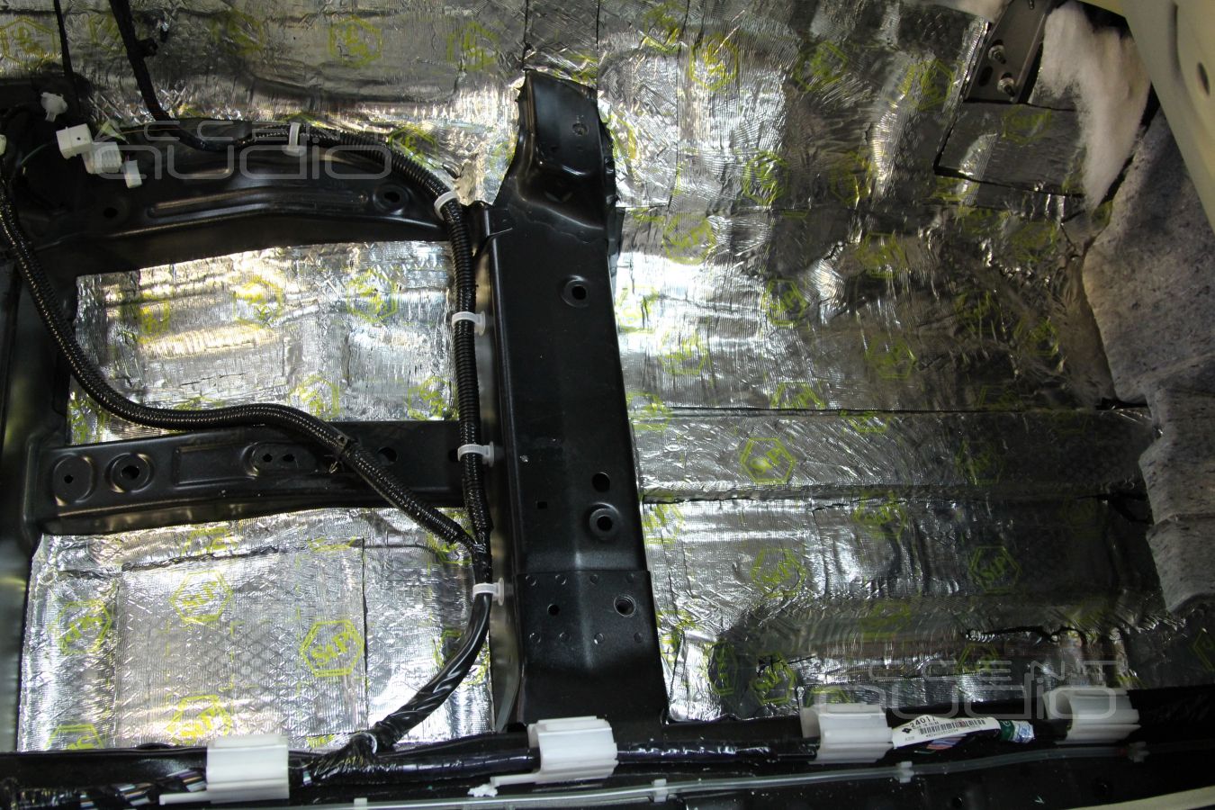 Шумоизоляция Infiniti FX35