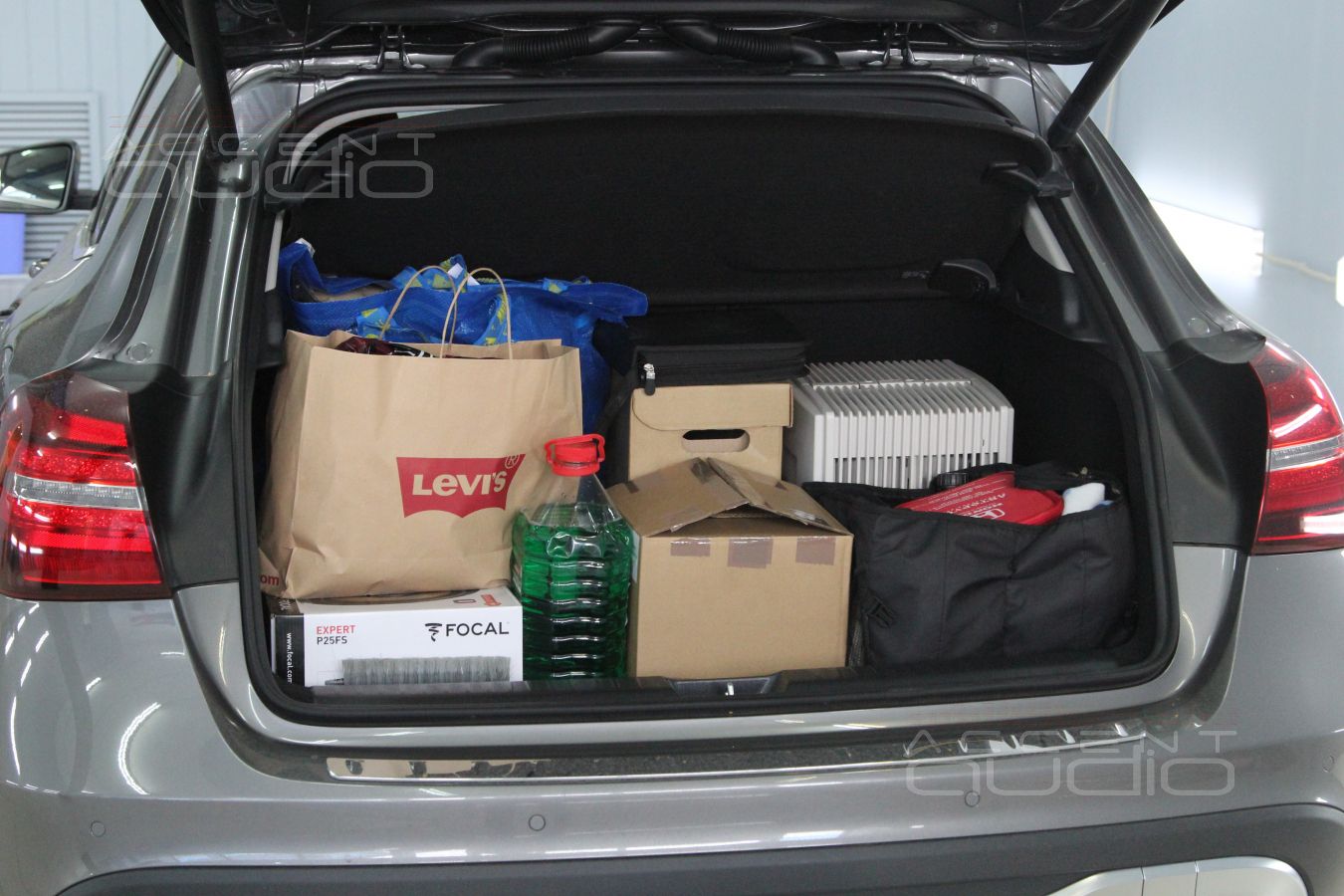 Звук соревновательного уровня...