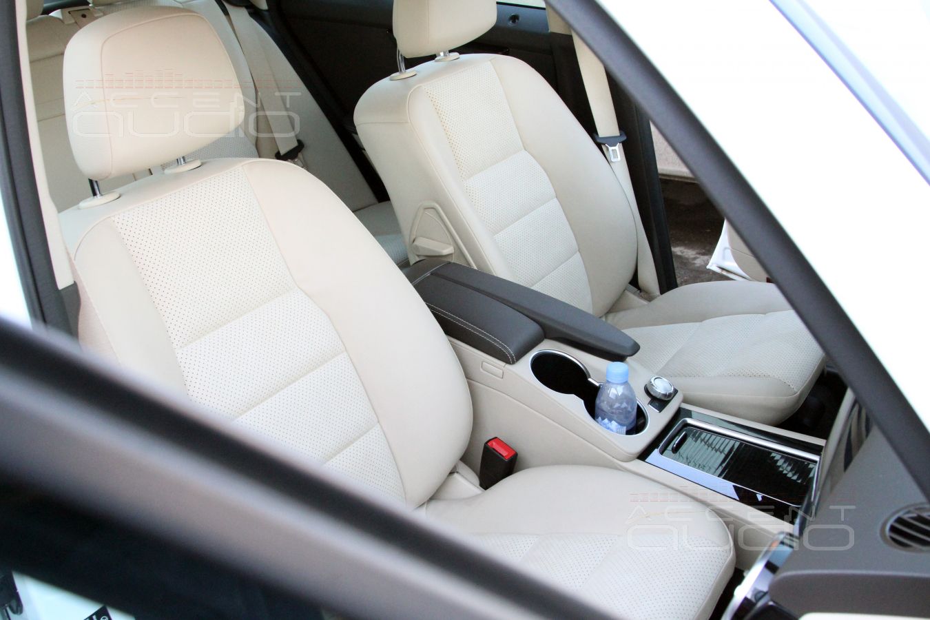 Бюджетный пошив салона Mercdes-Benz GLK