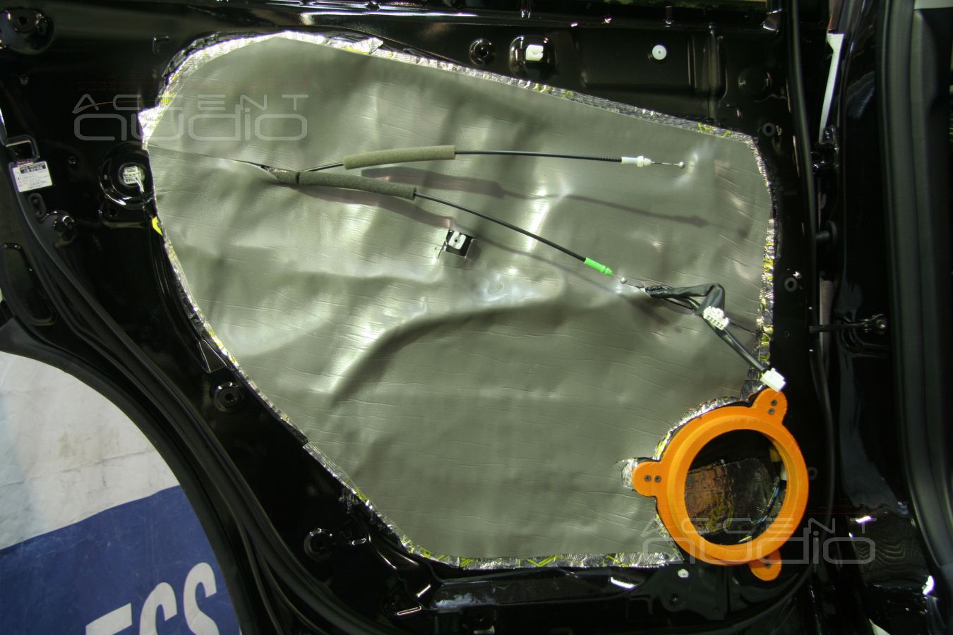 Шумоизоляция и аудиоподготовка Toyota Highlander