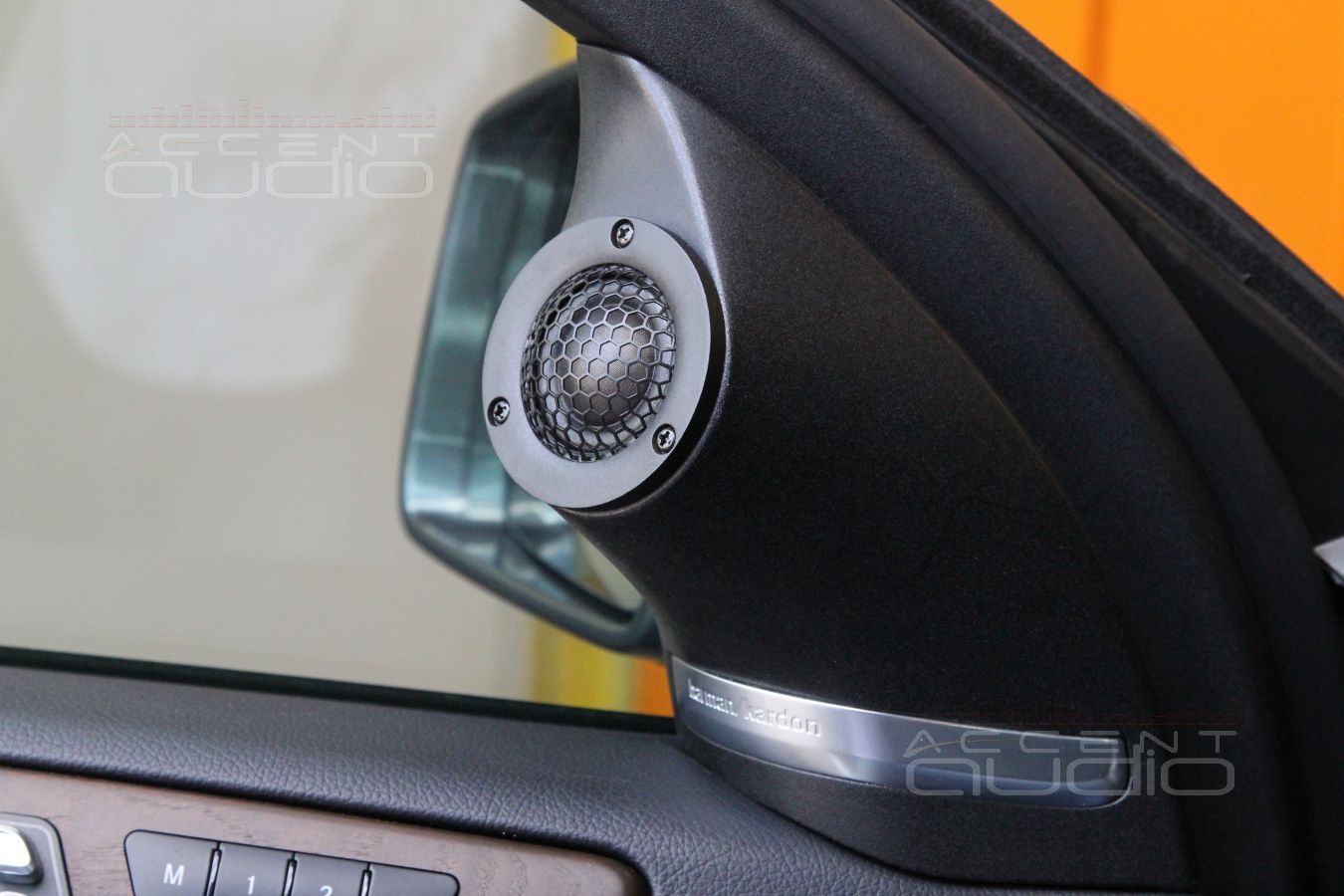 Mercedes-Benz GLE Coupe на компонентах ScanSpeak