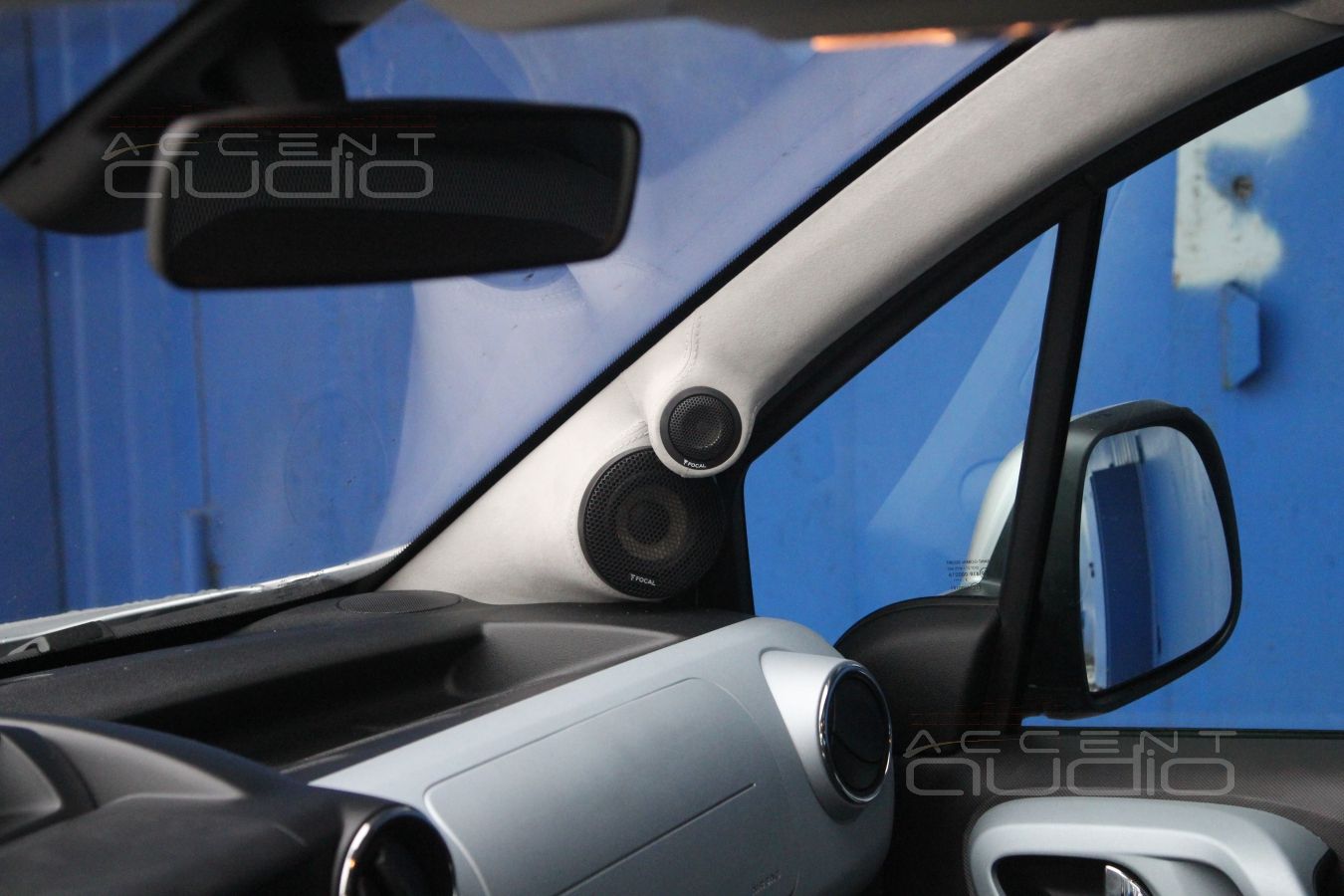 Установка акустики Focal Performance F3