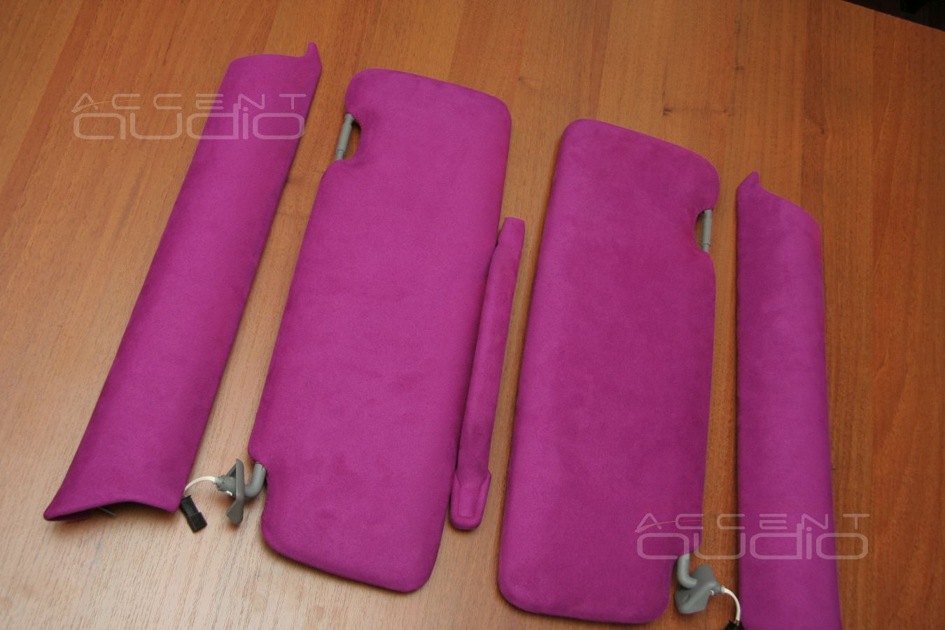 Розовый хамелеон: меняем интерьер для Mercedes Gelandewagen