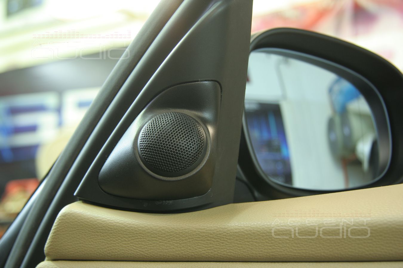 Установка твитеров AD в штатные места BMW 330i E90