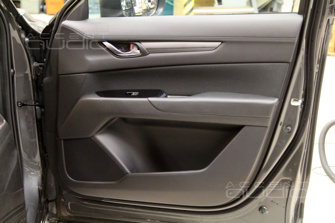 Мидбас в дверях CX5 и отличия FOCAL MW PS165F3 от FOCAL MW PS165FX