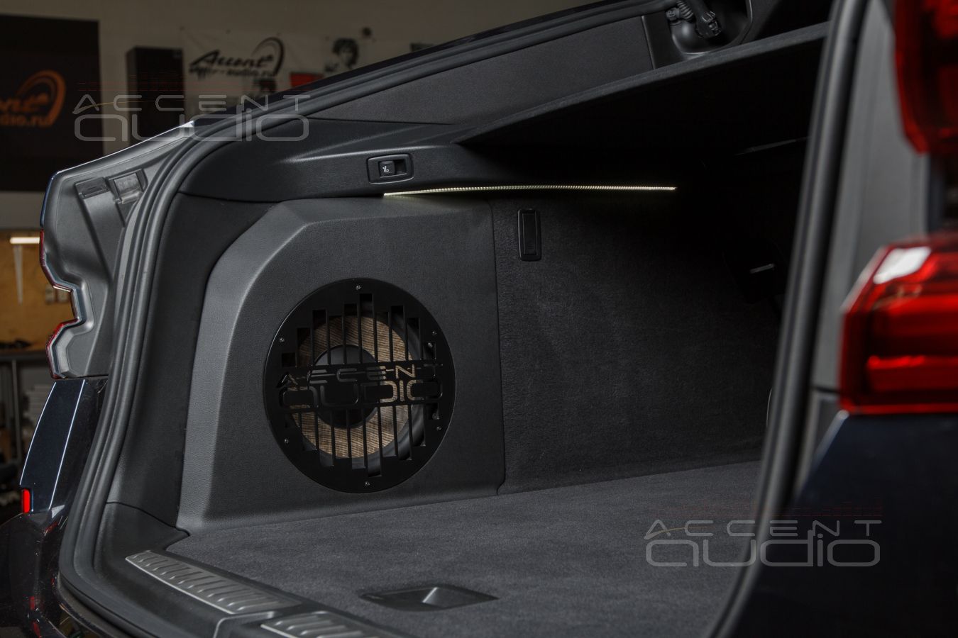 Сабвуфер-стелс – искусство снаружи, правильный бас изнутри