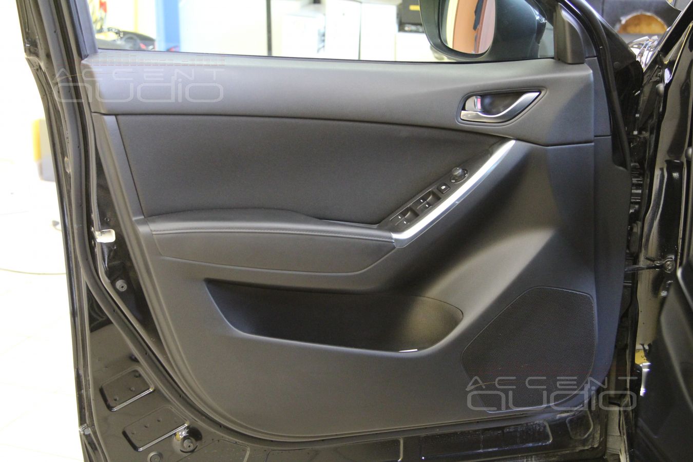 Новая акустика в Mazda CX5 – мидбасы Focal Performance PS165FX