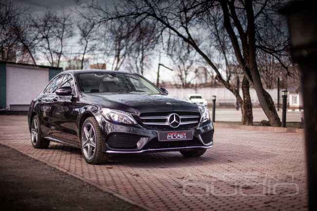 Бюджетно – значит отлично: новый звук в Mercedes-Benz W205