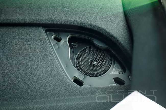 Новый звук в новый Audi Q5 – ярко, стильно, громко !