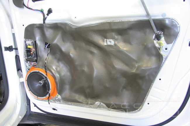 Полная шумоизоляция Volkswagen Tiguan