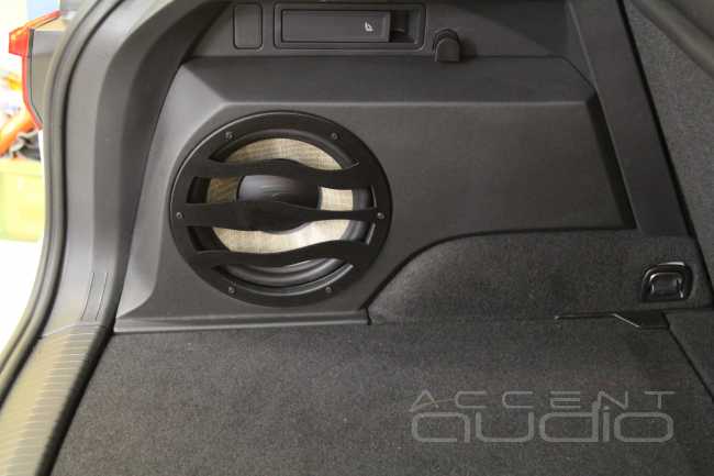 Другой взгляд на звук в Volkswagen Tiguan 2018