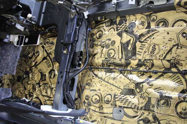 Итальянская затея в японском автомобиле – аудиосистема в Honda CRV на компонентах Audison и Mosconi