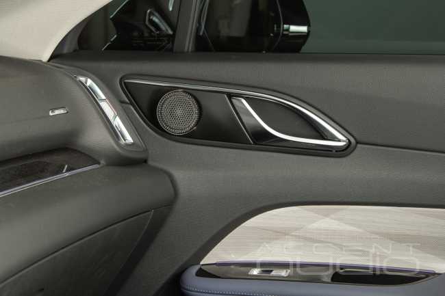 Как сделать звучание системы Hongqi HS3 приятным ?