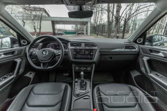 Комфорт и роскошь домашнего звука в новом Tiguan в два раза дешевле