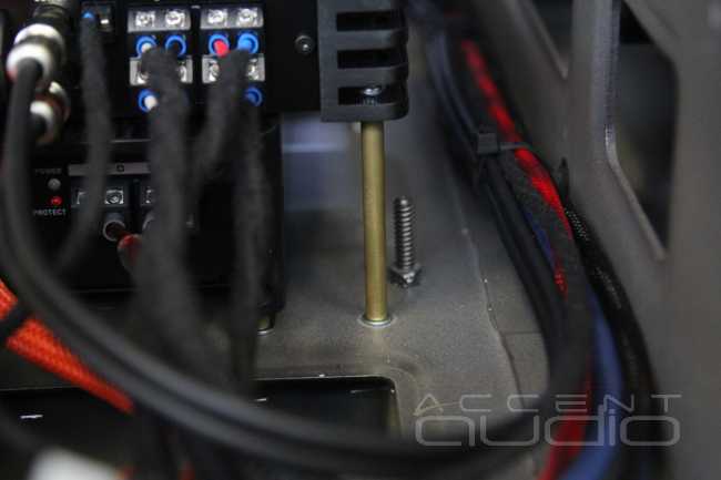 Аудиосистема ScanSpeak для роскошного RangeRover Sport