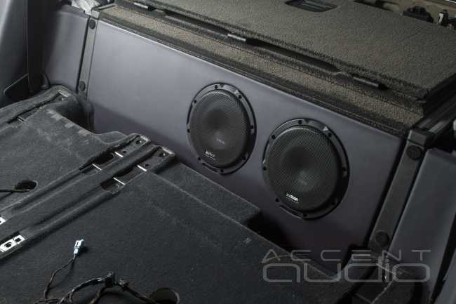 Bentley Premium Sound System, вместо жалкой заводской пародии 