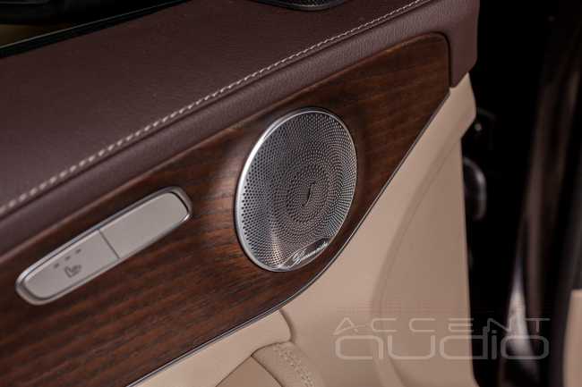 Бюджетно – значит отлично: новый звук в Mercedes-Benz W205